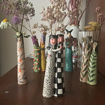 My project for course: Creating Ceramics with Character. Design de acessórios, Artesanato, e Cerâmica projeto de Patricia Calabria - 02.05.2023