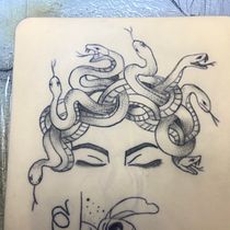 Il mio progetto del corso: Tatuaggio fine line: la leggerezza delle linee. Traditional illustration, Drawing, and Tattoo Design project by kay-ra - 06.01.2023