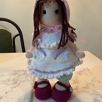 Mi proyecto del curso: Elaboración de muñecas amigurumi románticas Ein Projekt aus dem Bereich H, werk, Spielzeugdesign, Weben, Crochet, Amigurumi und Textildesign von Nayely Conde Alarcon - 03.05.2023