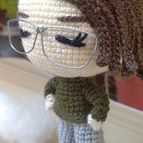 Mi proyecto del curso: Amigurumis: personas tejidas a crochet. Arts, Crafts, To, Design, Fiber Arts, Crochet, Amigurumi, and Textile Design project by marcelakvale - 06.07.2023