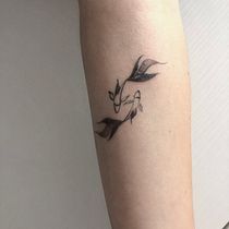 Il mio progetto del corso: Tatuaggio fine line: la leggerezza delle linee. Traditional illustration, Drawing, and Tattoo Design project by Lucrezia Anxiety - 06.09.2023