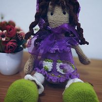Mi proyecto del curso: Elaboración de muñecas amigurumi románticas Ein Projekt aus dem Bereich H, werk, Spielzeugdesign, Weben, Crochet, Amigurumi und Textildesign von María Flor Riveros - 10.06.2023