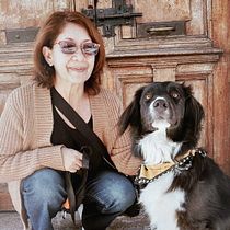 Un perrito de ciudad. Un projet de Photographie, Photographie de portrait, Photographie pour Instagram, Photographie documentaire, Photographie lifest , et le de Maria Kamila Arroyo - 14.06.2023