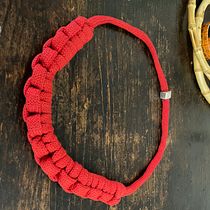 Il mio progetto del corso: Gioielli in corda per principianti: crea le tue collane. Un progetto di Artigianato, Design di gioielli, Macramè e Textile Design di anettdj - 15.06.2023