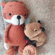Mi proyecto del curso: Diseño de amigurumis: crea personajes de crochet. Arts, Crafts, Fiber Arts, Art To, s, Creating with Kids, Crochet, and Amigurumi project by alejandraaguero87 - 06.16.2023
