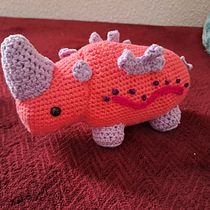Rino. Un projet de Artisanat, Conception de jouets, Art textile, DIY, Crochet, Amigurumi , et Design textile de nay16393 - 11.06.2023