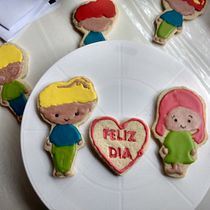 Mi proyecto del curso: Decoración de galletas con royal icing para principiantes. Design, Painting, and DIY project by Florencia González Canale - 06.18.2023