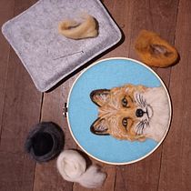 My project for course: Needle Felting: Paint Portraits with Wool. Arts, Crafts, Fiber Arts, Naturalistic Illustration, Needle Felting, and Textile Design project by Debbie Ralph - 06.16.2023