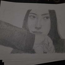 Mi proyecto del curso: Retrato realista con lápiz de grafito. Un progetto di Illustrazione tradizionale, Belle arti, Bozzetti, Disegno a matita, Disegno, Disegno di ritratti, Disegno realistico, Disegno artistico e Disegno anatomico di jair_g - 25.06.2023