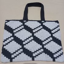 Mi proyecto del curso: Diseño de patrones en crochet: encuentra tu propio estilo. Un progetto di Design di accessori, Pattern design, Fiber Art, DIY, Uncinetto e Textile Design di Ana Basso - 28.06.2023