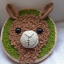 Mi proyecto del curso: Punch needle y crochet: crea personajes únicos. Arts, Crafts, To, Design, Embroider, Fiber Arts, DIY, Crochet, Punch Needle, and Textile Design project by myresvel - 06.29.2023