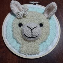 Mi proyecto del curso: Punch needle y crochet: crea personajes únicos. Arts, Crafts, To, Design, Embroider, Fiber Arts, DIY, Crochet, and Textile Design project by lulemendoza59 - 06.29.2023