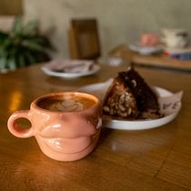 Mi proyecto del curso: Fotografía móvil e identidad visual para Instagram. Advertising, Photograph, Marketing, Social Media, Mobile Photograph, Product Photograph, Mobile Marketing, Instagram, Instagram Photograph, Lifest, and le Photograph project by kathy gutierrez - 07.01.2023
