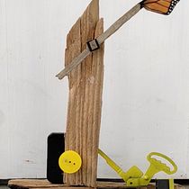 Volando por el mar del tiempo. Character Design, Sculpture, To, Design, Art To, s, and Woodworking project by Federico Seineldin - 07.02.2023