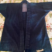 My project for course: Introduction to Japanese Sashiko Stitching, Repair Vintage Noragi. Un projet de Broderie, Art textile, DIY, Upc, cling , et Design textile de Susan - 03.07.2023