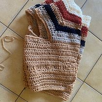 Il mio progetto del corso: Top-down: capi interi all'uncinetto. Fashion Design, Fiber Arts, DIY, Crochet, and Textile Design project by daniela monni - 07.03.2023