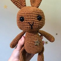 Meu projeto do curso: Amigurumi de animais com crochê . % Aline Sasada tarafından hazırlanan O, uncak Tasarımı, El, af Sanatları, Kendin Yap, Tığ işi, Amigurumi, Ve Tekstil Tasarımı projesi - 07.05.2023