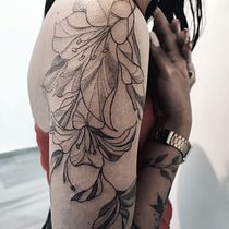 Mi proyecto del curso: Tatuaje botánico. Ilustração tradicional, Desenho de tatuagens e Ilustração botânica projeto de Alejandra Pamela Ramírez Esparza - 09.07.2023