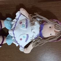 Mi proyecto del curso: Elaboración de muñecas amigurumi románticas Ein Projekt aus dem Bereich H, werk, Spielzeugdesign, Weben, Crochet, Amigurumi, Textildesign und Design von Kraftfahrzeugen von Gloria Ortiz Ortiz - 07.07.2023
