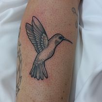 Meu projeto do curso: Técnicas de tatuagem blackwork com fine line. Un projet de Conception de tatouage de Jheny Rodrigues - 30.06.2023