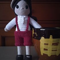 Mi proyecto del curso: Amigurumi: diseño de ropa, pelo y complementos. Un proyecto de Artesanía, Diseño de juguetes, Tejido, Crochet, Amigurumi y Diseño textil de María de Gracia Montero García - 09.07.2023