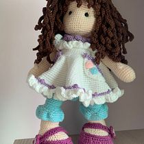 Mi proyecto del curso: Elaboración de muñecas amigurumi románticas Ein Projekt aus dem Bereich H, werk, Spielzeugdesign, Weben, Crochet, Amigurumi und Textildesign von laeca_3_0 - 08.07.2023