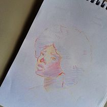 Meu projeto do curso: Desenho de retratos vibrantes com lápis de cor. Drawing, Portrait Drawing, Sketchbook, and Colored Pencil Drawing project by Lavinya Dalhuisen - 07.10.2023