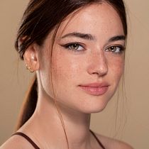 My project for course: Retouching for Diverse Skin Tones in Photoshop. Un proyecto de Post-producción fotográfica		 y Retoque fotográfico de Gvantsa Kekenadze - 10.07.2023