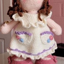 Mi proyecto del curso: Elaboración de muñecas amigurumi románticas Ein Projekt aus dem Bereich H, werk, Spielzeugdesign, Weben, Crochet, Amigurumi und Textildesign von bescobarpino - 12.07.2023