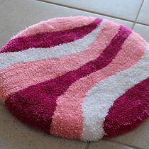 My project for course: Tufting Technique for Creating Rugs. Un projet de Artisanat, Décoration, Art textile, DIY , et Design textile de Hayley Judd - 30.06.2023