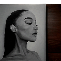 Mi proyecto del curso: Retrato realista con lápiz de grafito. Un progetto di Illustrazione tradizionale, Belle arti, Bozzetti, Disegno a matita, Disegno, Disegno di ritratti, Disegno realistico, Disegno artistico e Disegno anatomico di Yonaimer Diaz Salazar - 16.03.2023