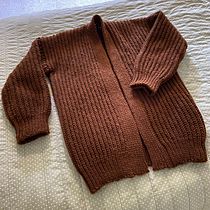 Meu projeto do curso: Crochê: crie roupas com apenas uma agulha. Fashion Design, Fiber Arts, DIY, Crochet, and Textile Design project by ana.saccaro - 07.14.2023