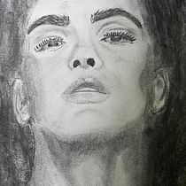Mijn project van de cursus: Artistiek portretteren met houtskool: sferen creëren. Ilustração tradicional, Artes plásticas, Desenho, Desenho de retrato, Desenho realista, e Desenho artístico projeto de Susan - 10.07.2023
