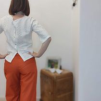 Il mio progetto del corso: Ricamo di pattern botanici per vestiti Ein Projekt aus dem Bereich H, werk, Musterdesign, Stickerei, Weben, Botanische Illustration, Upc, cling und Textildesign von emanuela sanzogni - 23.05.2023
