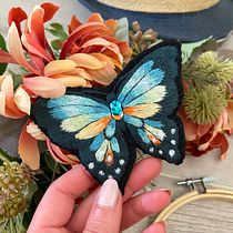 Il mio progetto del corso: Tecniche di ricamo realistico. Traditional illustration, Embroider, and Textile Design project by Giulia Azzi - 07.12.2023
