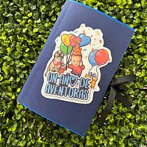 Mi proyecto del curso: Ilustración con papercut: crea libros extraordinarios. Een project van Traditionele illustratie, Redactioneel ontwerp, Papercraft, Stor, telling,  Boekbinding, Kinderillustratie, DIY y Verhaallijn van Daniela Zarraga Monasterios - 13.07.2023