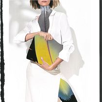 My project for course: Paper Tailoring: Illustrating with Scissors. Artesanato, Colagem, e Papercraft projeto de Donata Banaityte - 20.07.2023