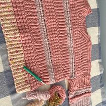 Mi proyecto del curso: Prendas a crochet llenas de color y textura. Un progetto di Fashion design, Fiber Art, Uncinetto e Textile Design di ing.lorenapachon - 20.07.2023