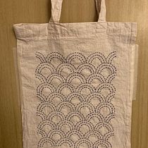 Mi proyecto del curso: Introducción al bordado japonés sashiko. Un projet de Broderie, Art textile, DIY, Upc, cling , et Design textile de Anne- Marie Duronea - 22.07.2023