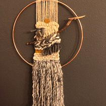 Mi proyecto del curso: Introducción al tramado textil. Projekt z dziedziny Craft,  Dekoracja wnętrz,  Tkactwo, Tkanie, Wzornictwo tekst i liów użytkownika Mercedes Cuevas - 23.07.2023