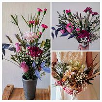 Mi proyecto del curso: " Mi primer Ramo de Novias". Interior Design, L, scape Architecture, Decoration, DIY, Floral, Plant Design, and Events project by pa_moraga - 07.23.2023