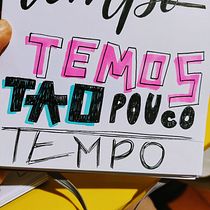 Meu projeto do curso: Caderno de lettering manual: técnicas para desbloquear a criatividade. Un projet de Esquisse , Créativité, Dessin, Lettering manuel , et Carnet de croquis de Suellen Azevedo - 26.07.2023