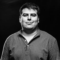 Mi proyecto del curso: Iluminación profesional para fotografía de estudio. Photograph, Portrait Photograph, Photographic Lighting, Studio Photograph, and Digital Photograph project by joaca55 - 07.25.2023