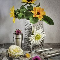 Mein Abschlussprojekt für den Kurs: Stilllebenfotografie mit Pflanzen. Product Photograph, Fine-Art Photograph, Lifest, and le Photograph project by Marina - 07.30.2023