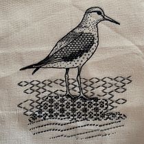 My project for course: Introduction to Blackwork Embroidery. Un proyecto de Bordado, Diseño textil y Publicidad de iflyf3a - 20.07.2023