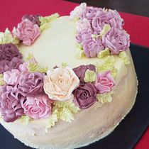 My project for course: Decorative Buttercream Flowers for Cake Design. Design, and DIY project by Pirzad Rustomjee - 07.31.2023