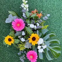 Meu projeto do curso: Design e criação de composições florais. Un progetto di Interior design, Paesaggismo, Interior Design, DIY e Design floreale e vegetale di Ana Maria Magnani - 02.08.2023