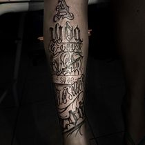 Meu projeto do curso: Lettering para tatuagem. Projekt z dziedziny  Kaligrafia, T, pografia i Projektowanie tatuaż użytkownika luandasilvapedro2569 - 03.08.2023