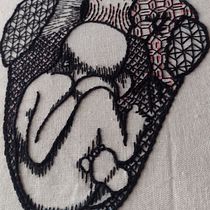 Mi proyecto del curso: Introducción al bordado en blackwork. Un proyecto de Bordado y Diseño textil de reginitha.gtz - 05.01.2022