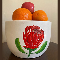 My project for course: Painting on Wood: Decorate Kitchen Utensils Ein Projekt aus dem Bereich H, werk, Malerei, Musterdesign, Malerei mit Acr, l, Botanische Illustration, DIY und Dekoratives Malen von Ligyi Venegas - 07.08.2023